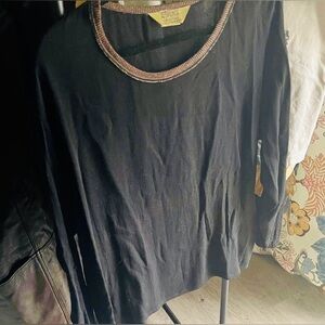 Chic Black Long Sleeve Top with Contrast Trim